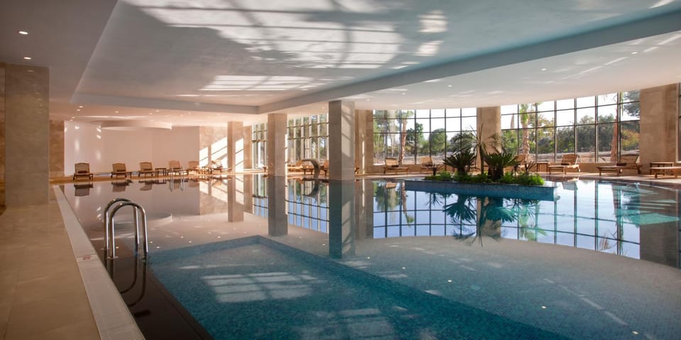 Pool view, Swimming pool