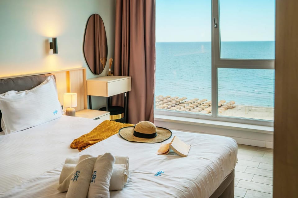 Mamaia Vice SeaView 2 bedroom Spa n Pool Beach resort Apartment in Constanța County