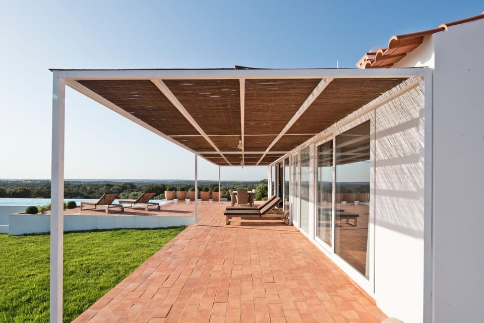 Balcony/Terrace, Swimming pool