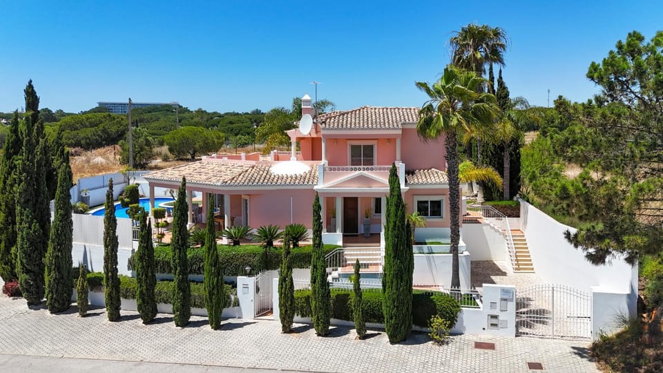 Villa Duma Villa in Olhos de Água