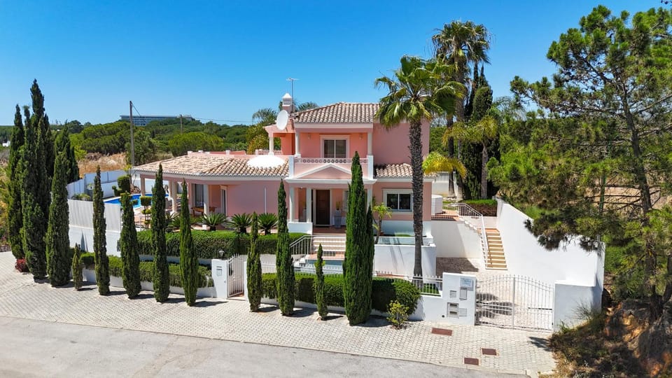 Villa Duma Villa in Olhos de Água