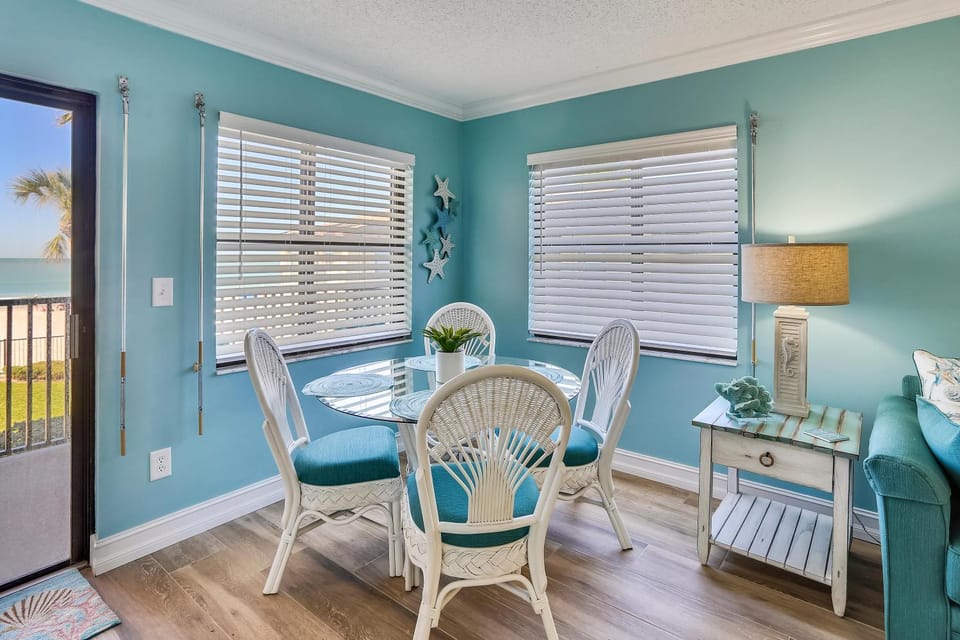 Emerald Isle 104 House in North Redington Beach