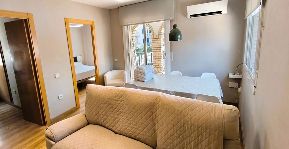 Palfuriana 86, a 30 metros de la playa WIFI ideal con niños (12) Apartment in Baix Penedès