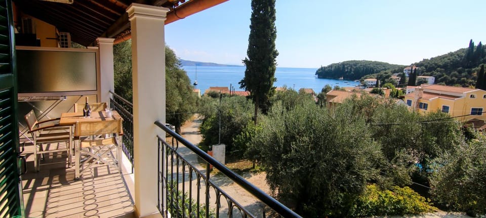 Frosso Apartments Kalami Bay Apartment in Corfu, Greece