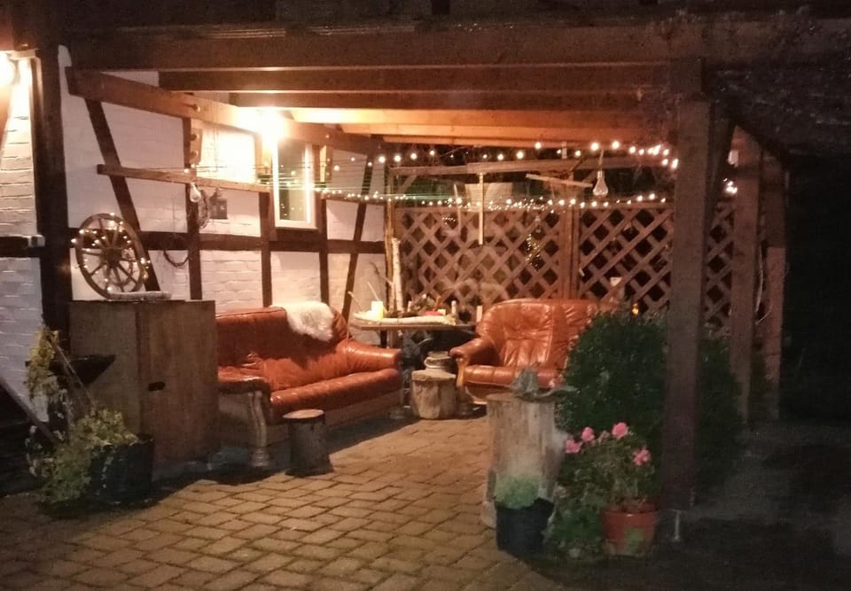 Garden, Balcony/Terrace