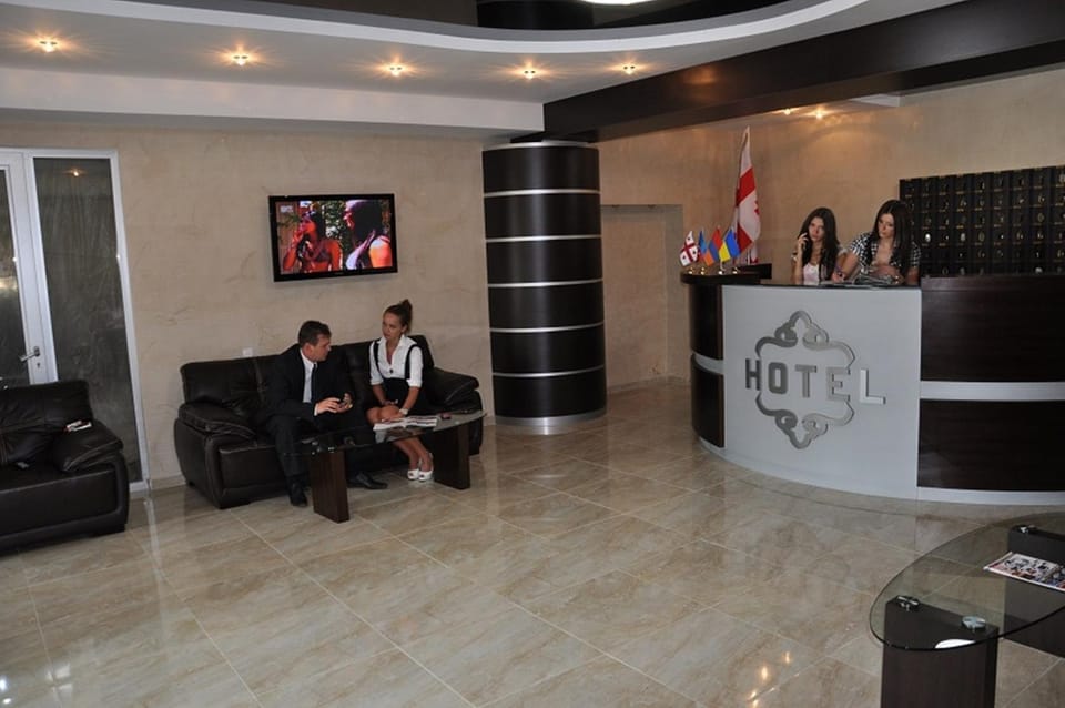 Staff, Lobby or reception
