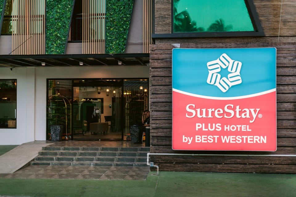 Facade/entrance, Property logo or sign