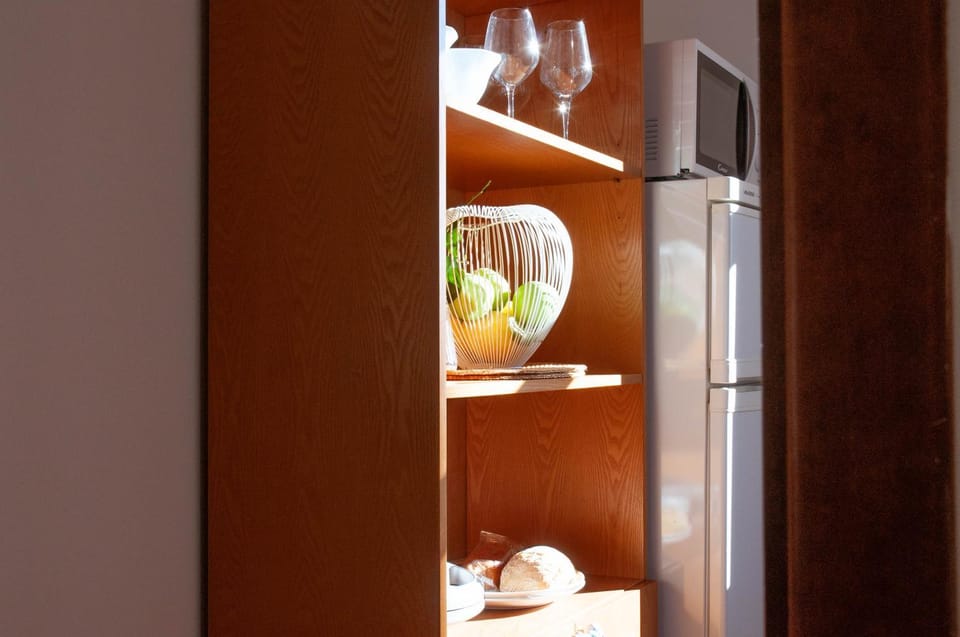 Kitchen or kitchenette, Decorative detail