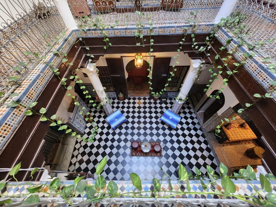 Property building, Patio, Inner courtyard view