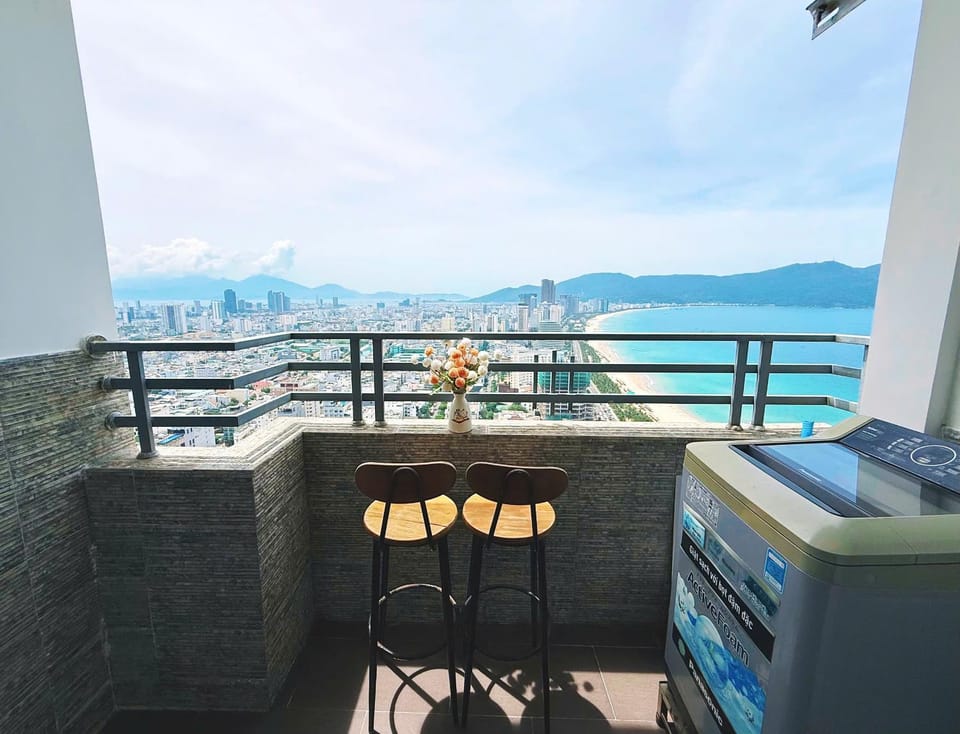 OPEN VIEW Home at My Khe beach, Danang Mường Thanh Building Apartment in Da Nang