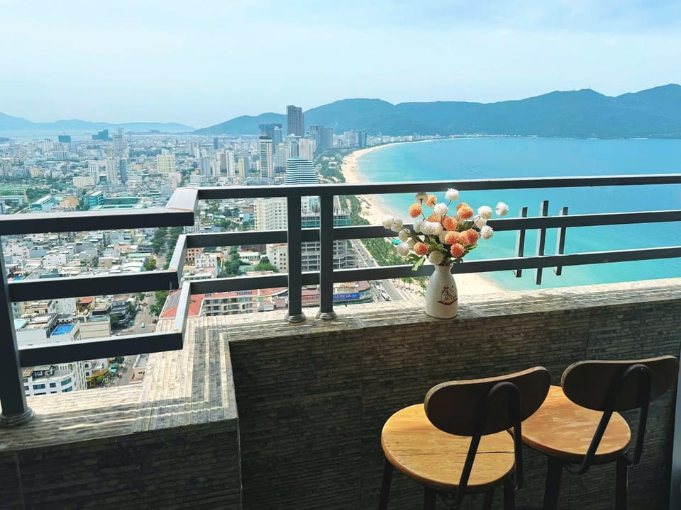OPEN VIEW Home at My Khe beach, Danang Mường Thanh Building Apartment in Da Nang