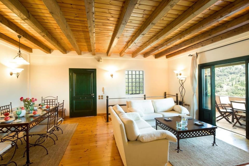 Mountain view, Family