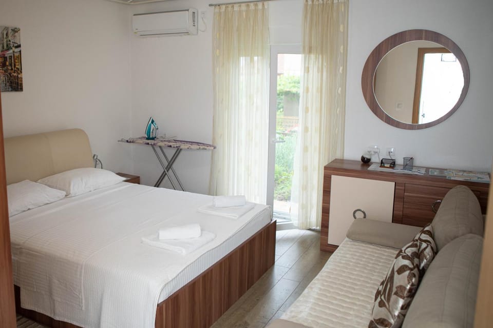 Apartmani Budimčić Apartment in Dubrovnik-Neretva County