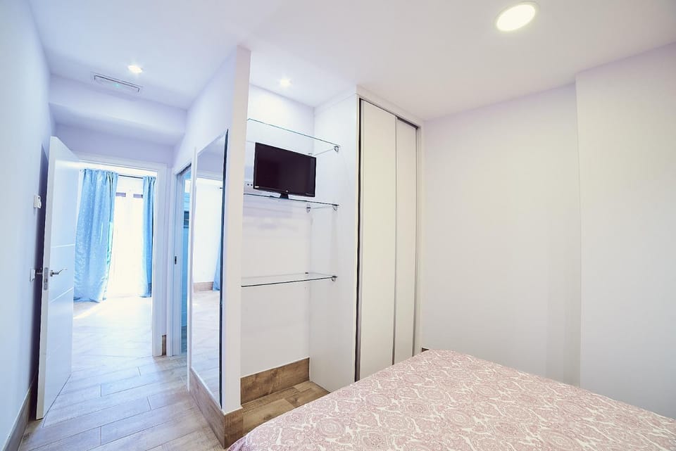 TV and multimedia, Bedroom