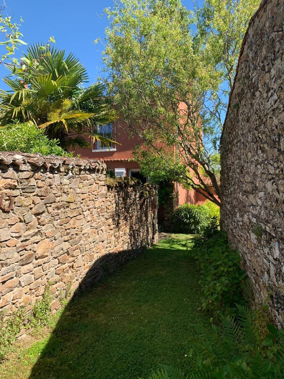 Facade/entrance, Natural landscape