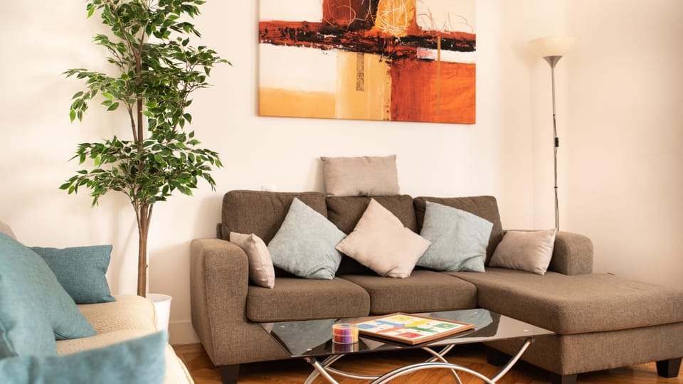 Heima Puerta del Sol - Opera Center Apartment in Centro