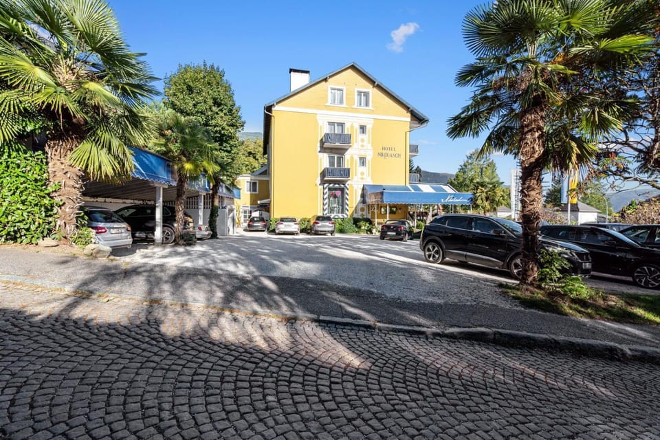 Property building, Quiet street view, Parking