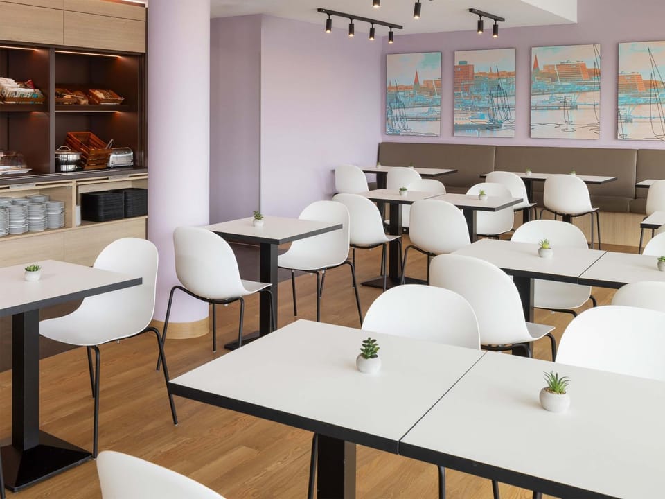 Lobby or reception, Breakfast