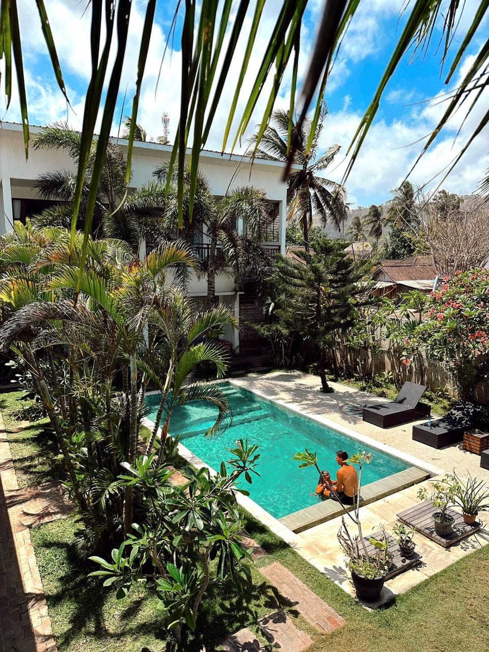 Spring, Day, Garden, Garden view, Pool view, Swimming pool, sunbed