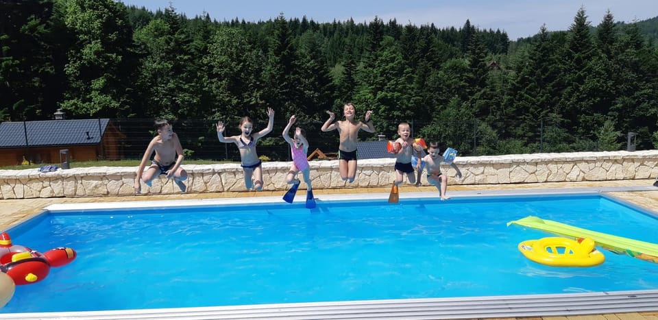 Swimming pool, Swimming pool