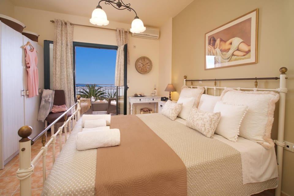 Balcony/Terrace, Photo of the whole room, Bedroom