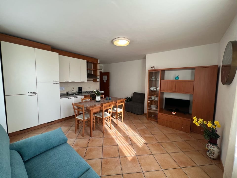 Appartamenti Baia Azzurra 6. Apartment in Nago–Torbole