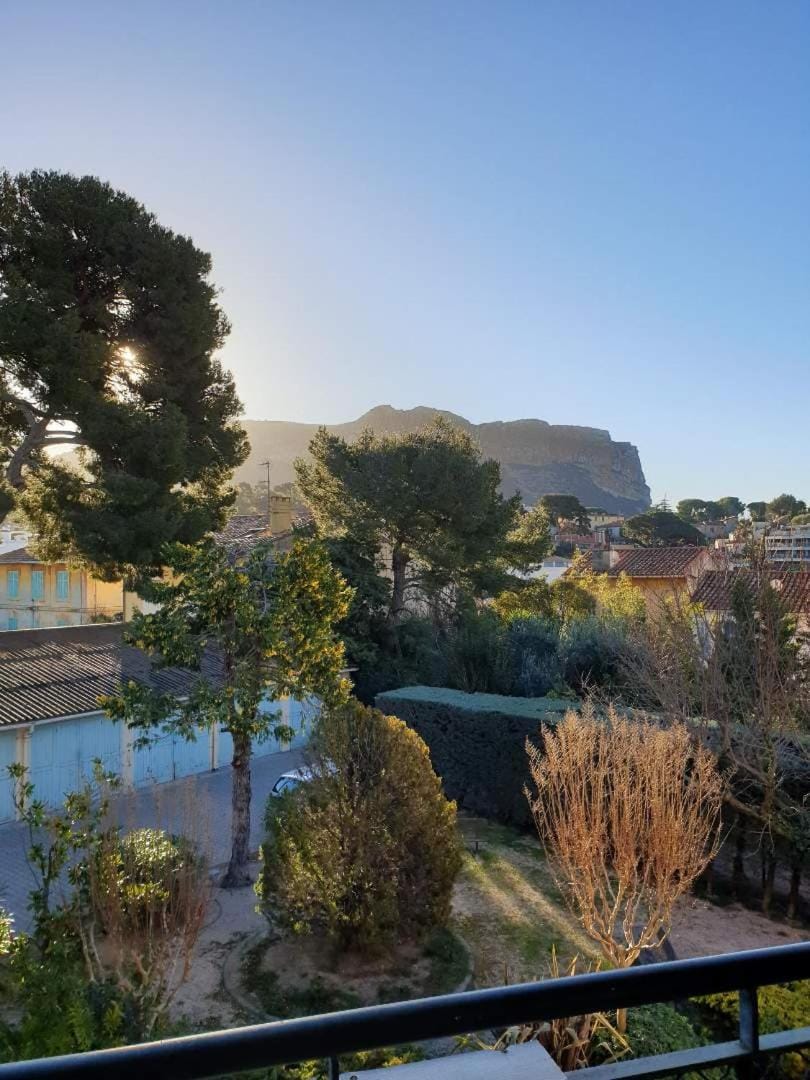 Natural landscape, Garden view, Landmark view, Mountain view