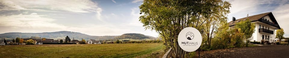 Nearby landmark, Facade/entrance, Natural landscape