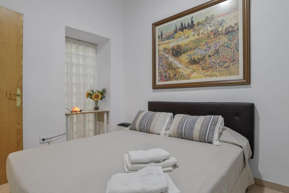 Living room, Bedroom