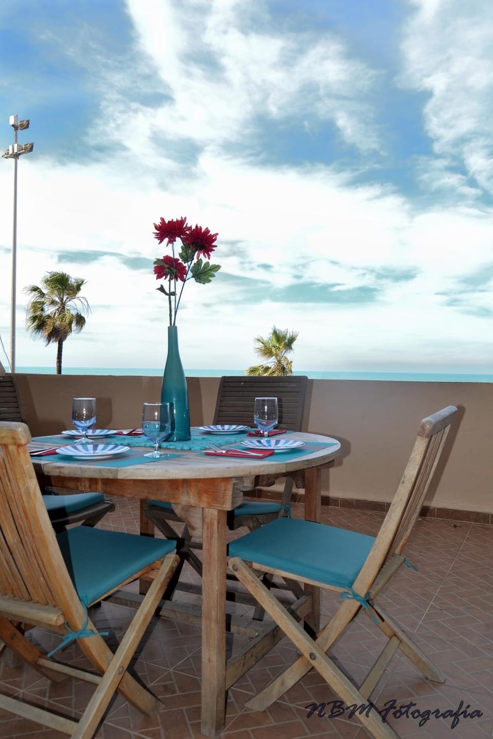 AMAZING FRONTAL BEACH APARTMENT #Traveller's Awards2023 Apartment in Cadiz