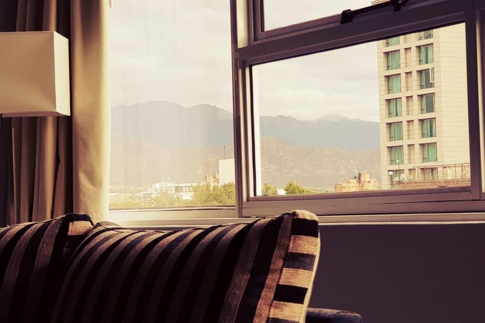 Seating area, Mountain view