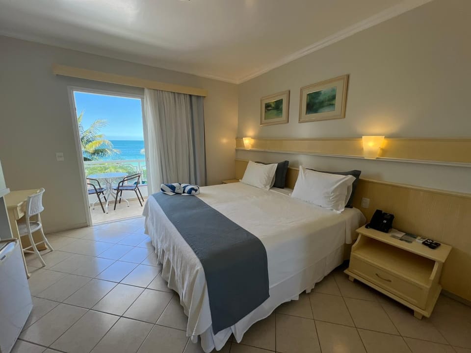 Bed, Natural landscape, Photo of the whole room, Bedroom, Sea view, minibar