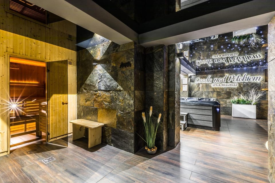 Activities, Sauna, Spa and wellness centre/facilities, Seating area