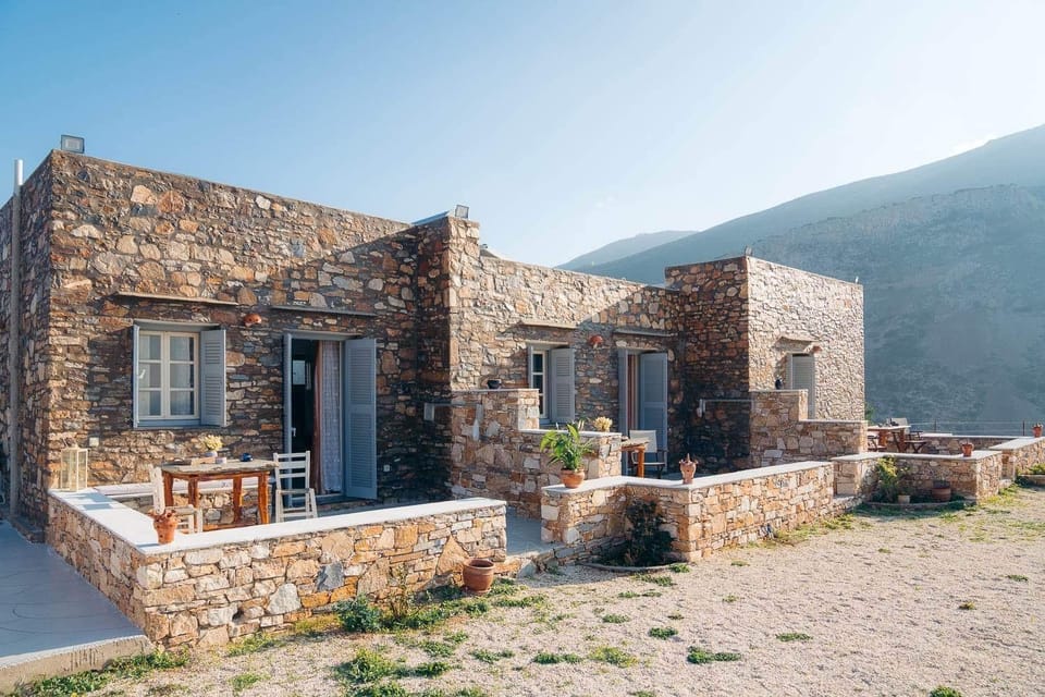 Oniropagida Hotel in Milos