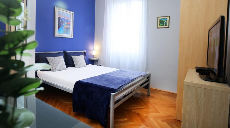 SPLIT CHIC Studio Apartment in Split