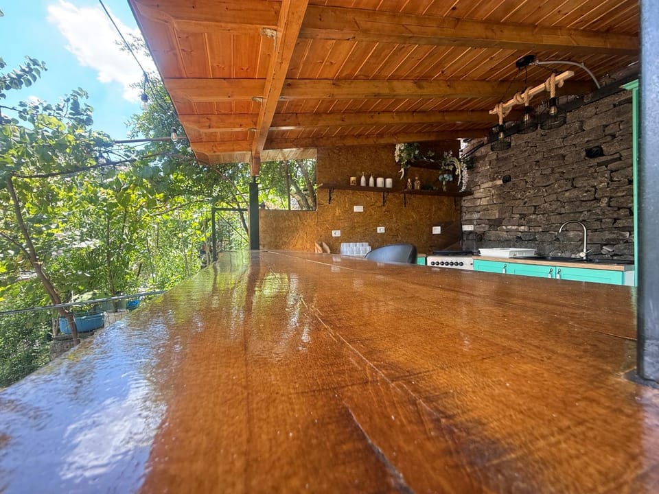 Trigona Guest House & Hostel Hostel in Vlorë County, Albania