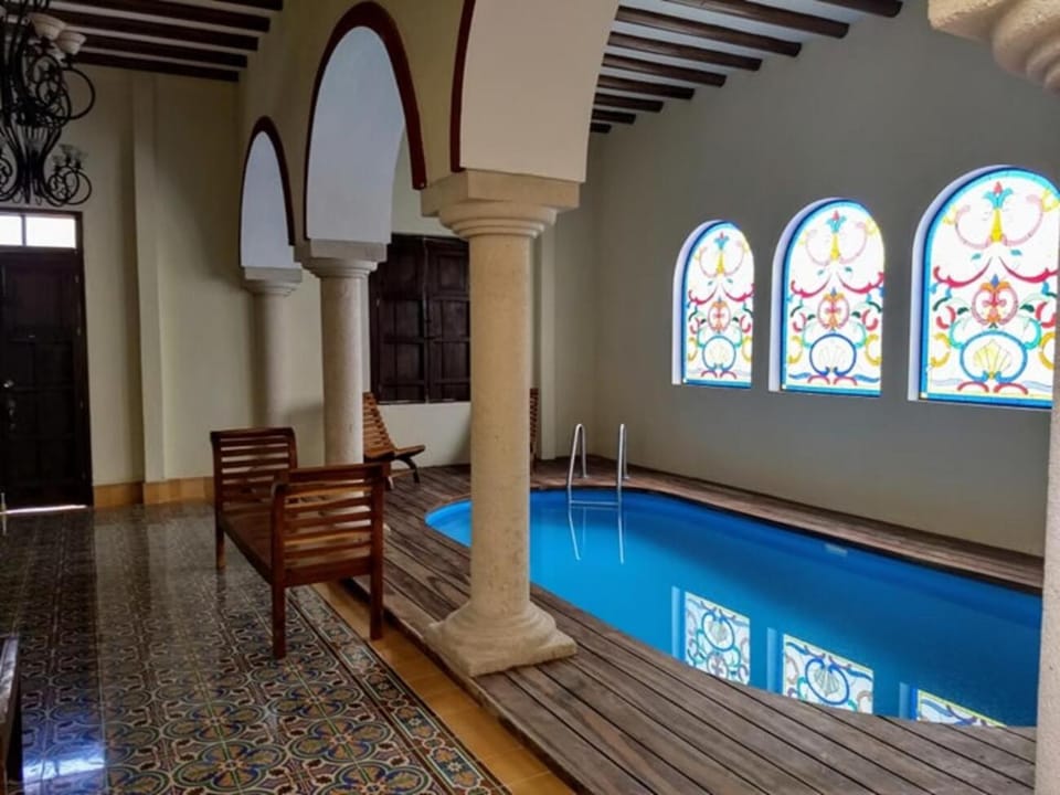 Swimming pool