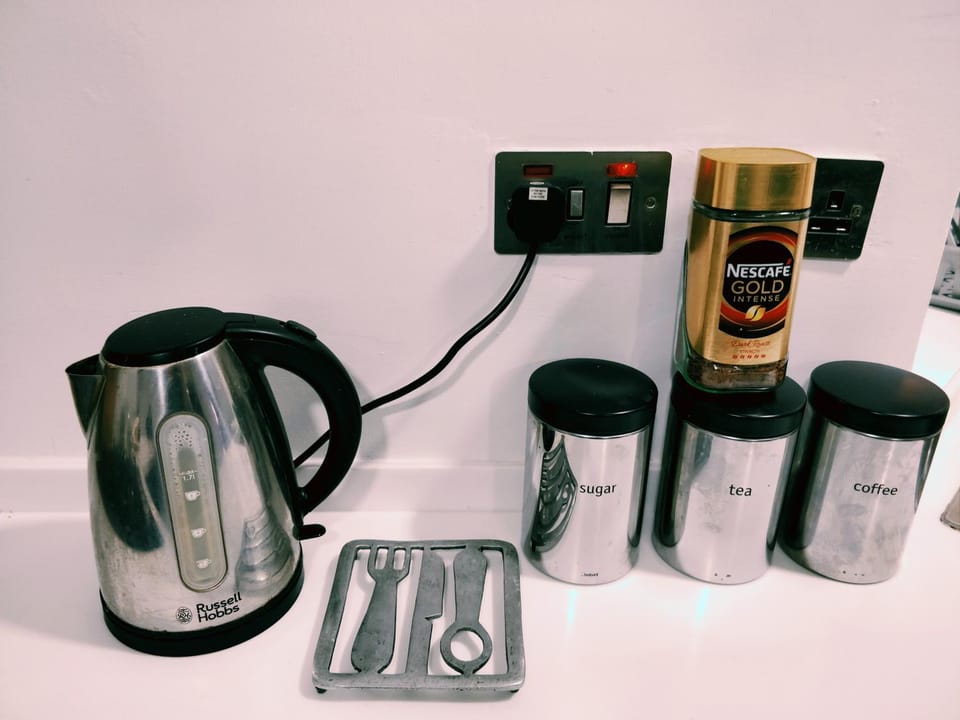 Coffee/tea facilities