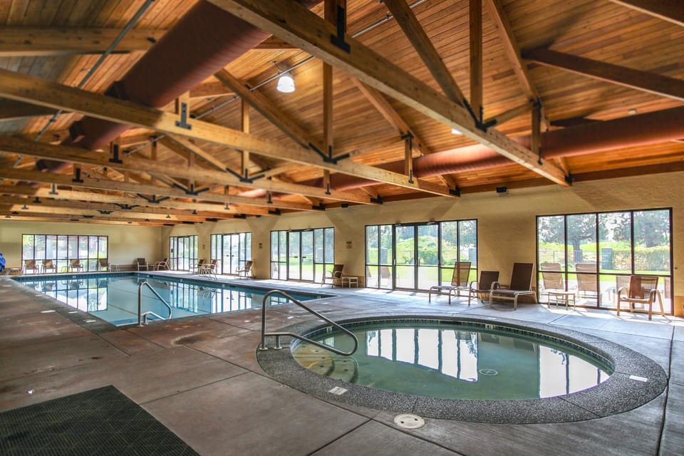 Eagle Crest Elegance Chalet in Oregon