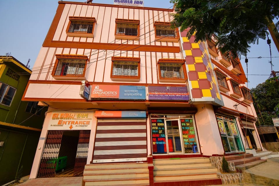 Facade/entrance