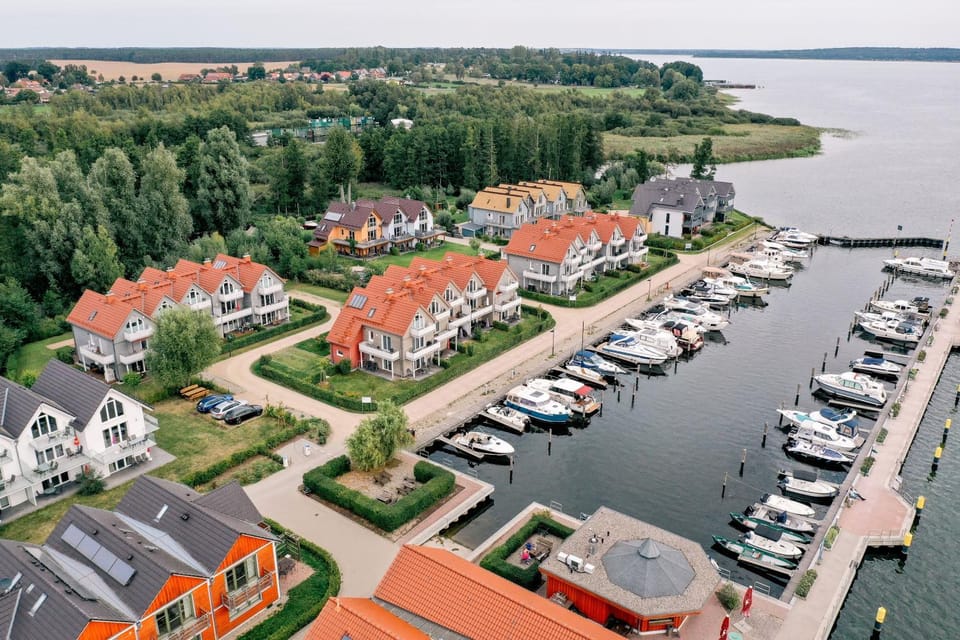 Bird's eye view, Sea view