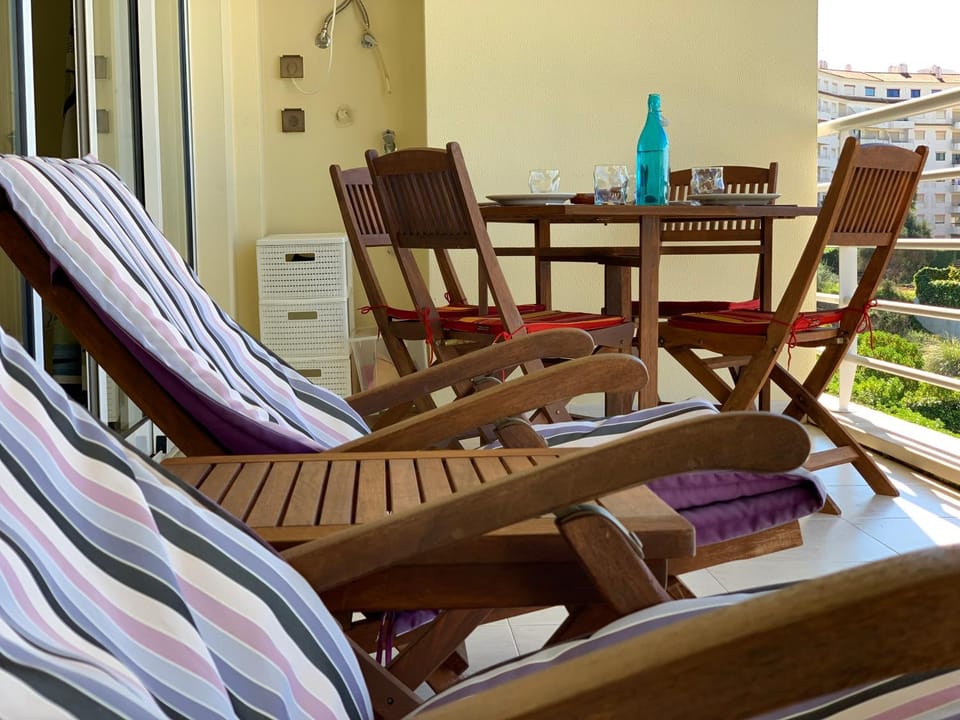Day, View (from property/room), Balcony/Terrace, Living room, Dining area, sunbed