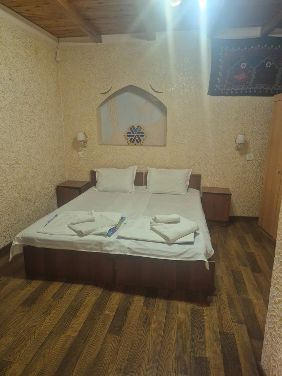 HOTEL Rahmon - 2 Bed and Breakfast in Europe