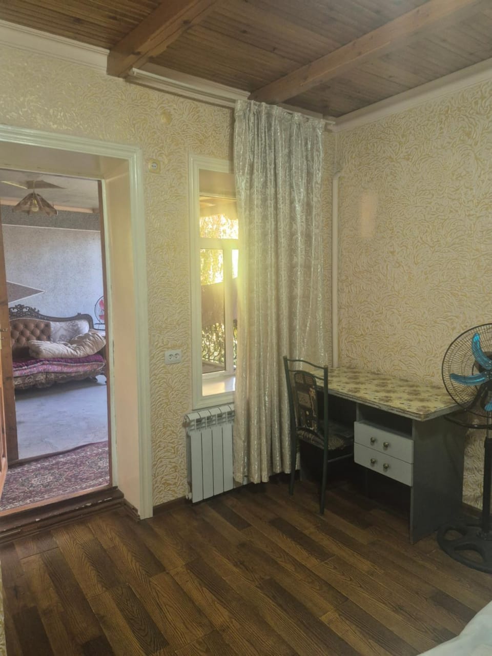 HOTEL Rahmon - 2 Bed and Breakfast in Europe