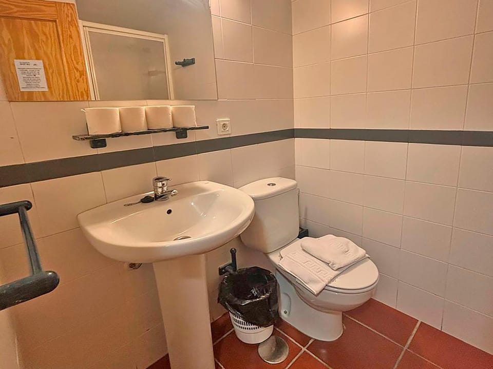 Apartamentos Las Tuyas 3000 Apartment in Sierra Nevada