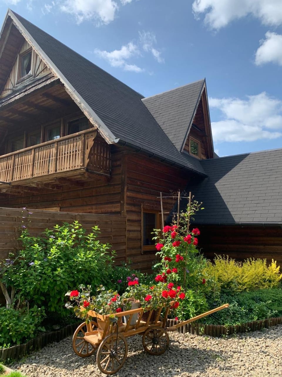Chata Leona Chalet in Lesser Poland Voivodeship