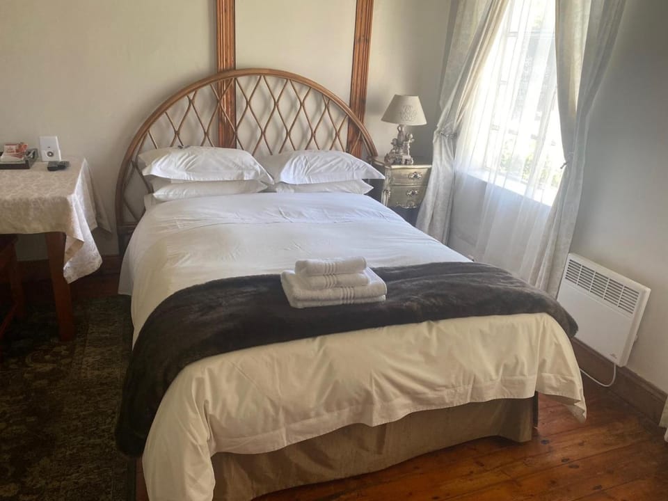 Die Kliphuis - Standerton Bed and Breakfast in KwaZulu-Natal