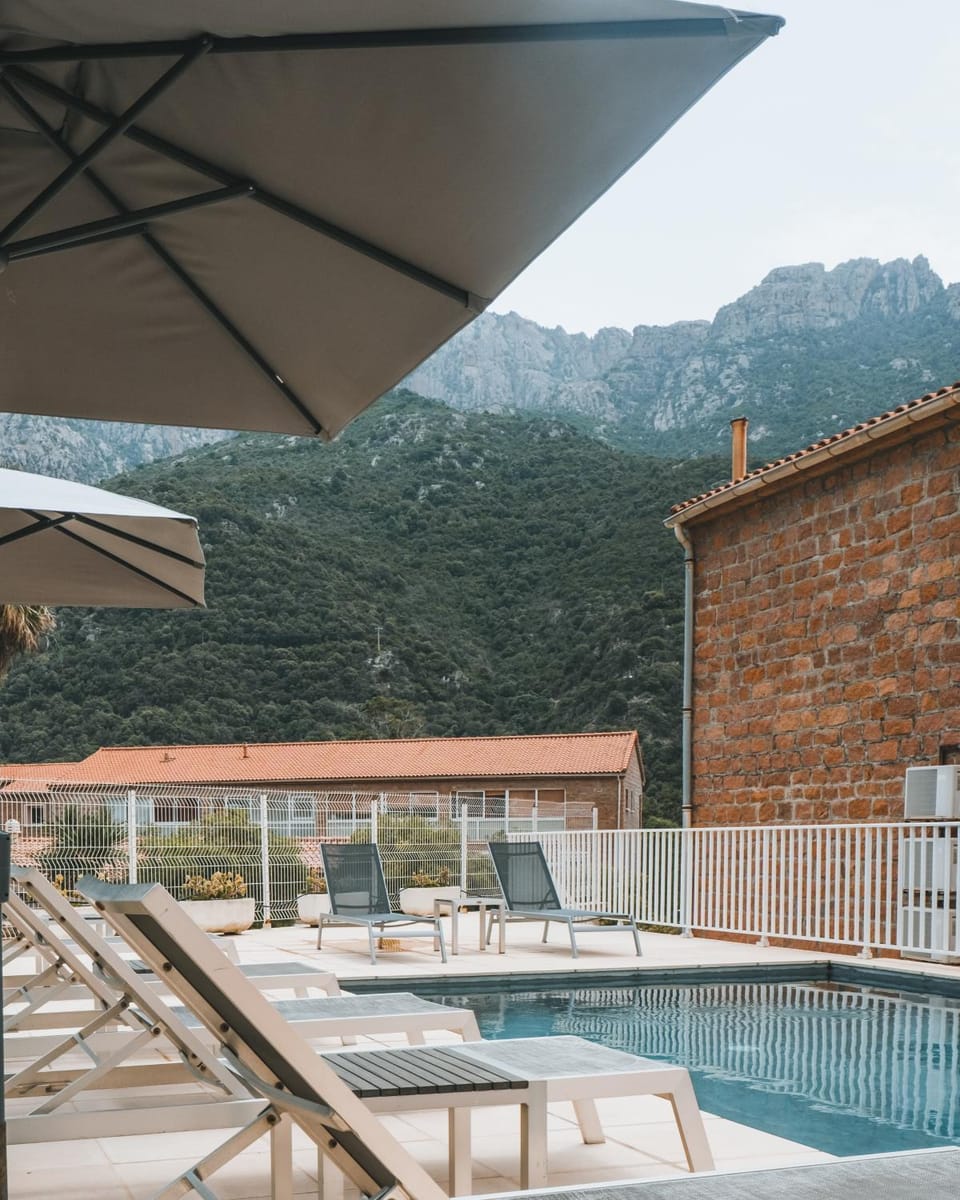 Property building, Swimming pool