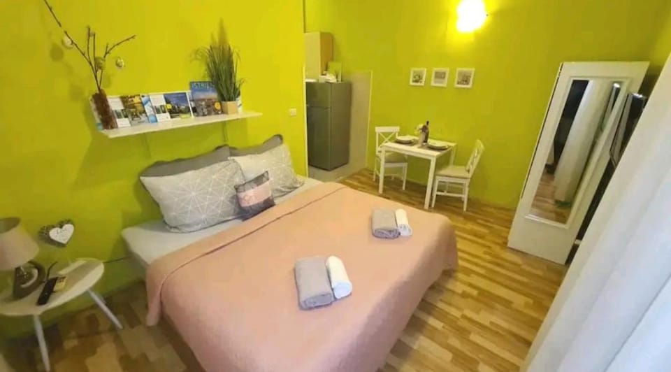 Studio Bojana free parking Apartment in Pula