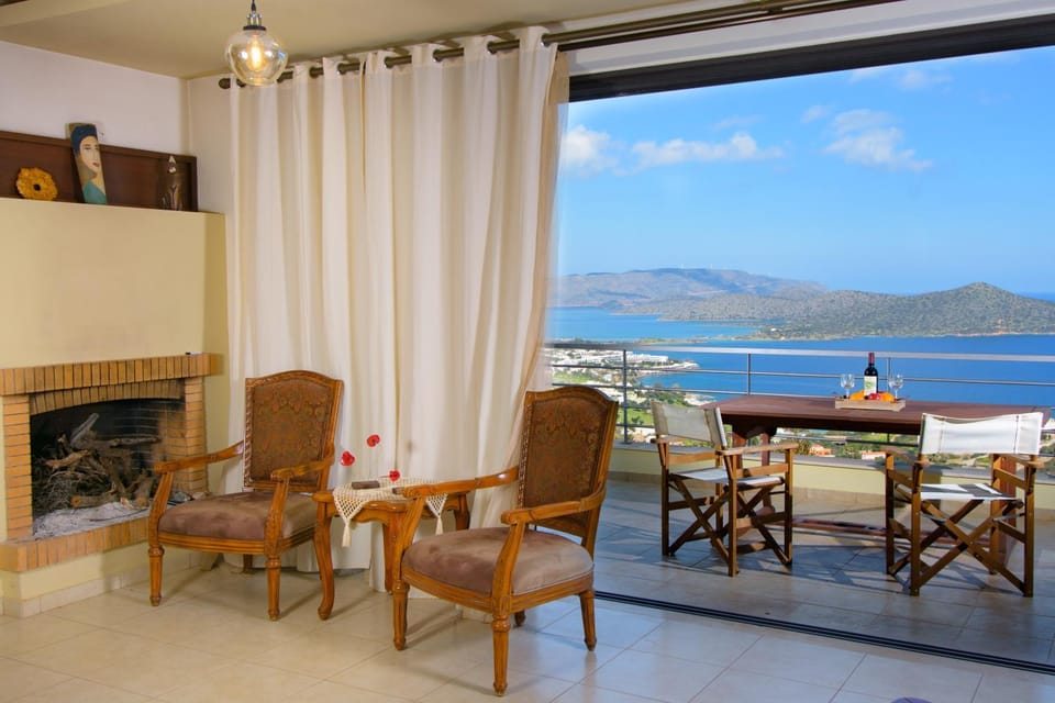 Seating area, Sea view